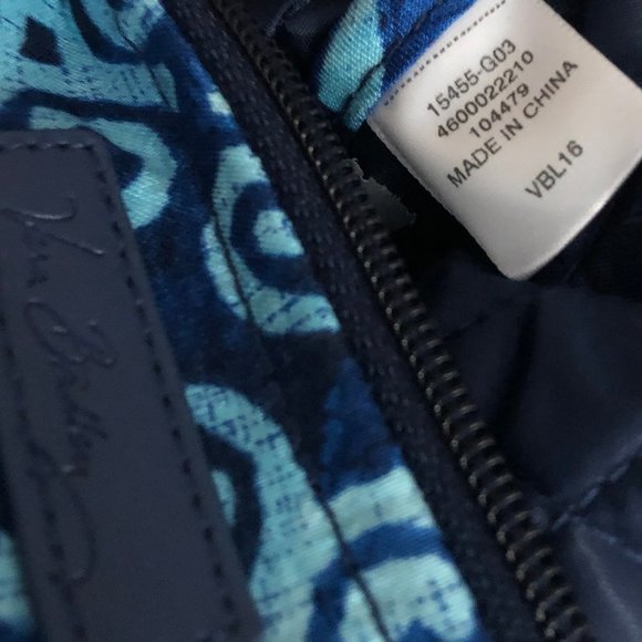 ⬇️ Vera Bradley Cuban Tiles Little Crossbody - Picture 12 of 13